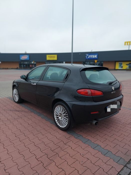 Silencieux Arrière Pour Alfa Romeo 147 1.6/2.0 2000-2008 - Neuf BFC Avec Kit Complet