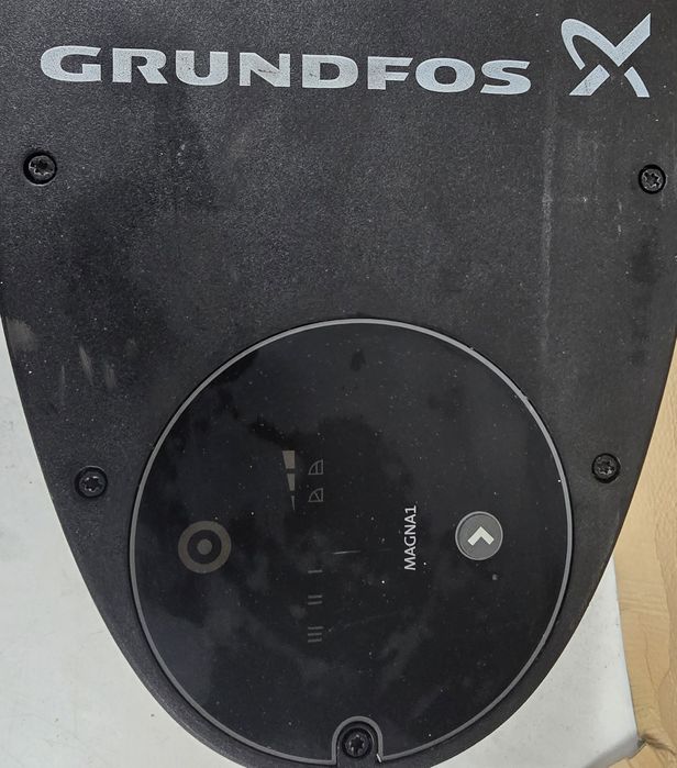 Bomba circuladora Grundfos Magna1