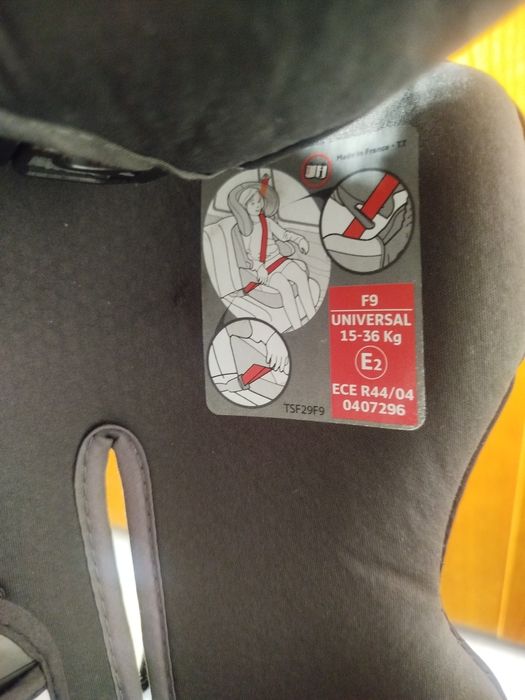 Cadeirinha auto bom estado