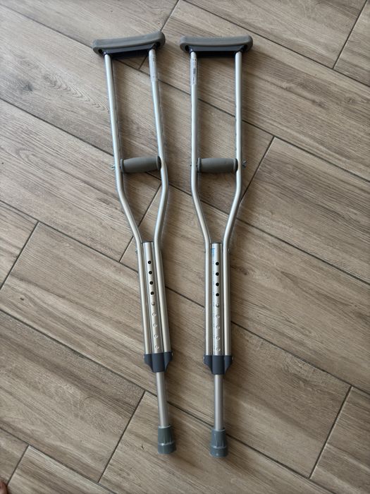 Милиці дитячі, костилі підліткові