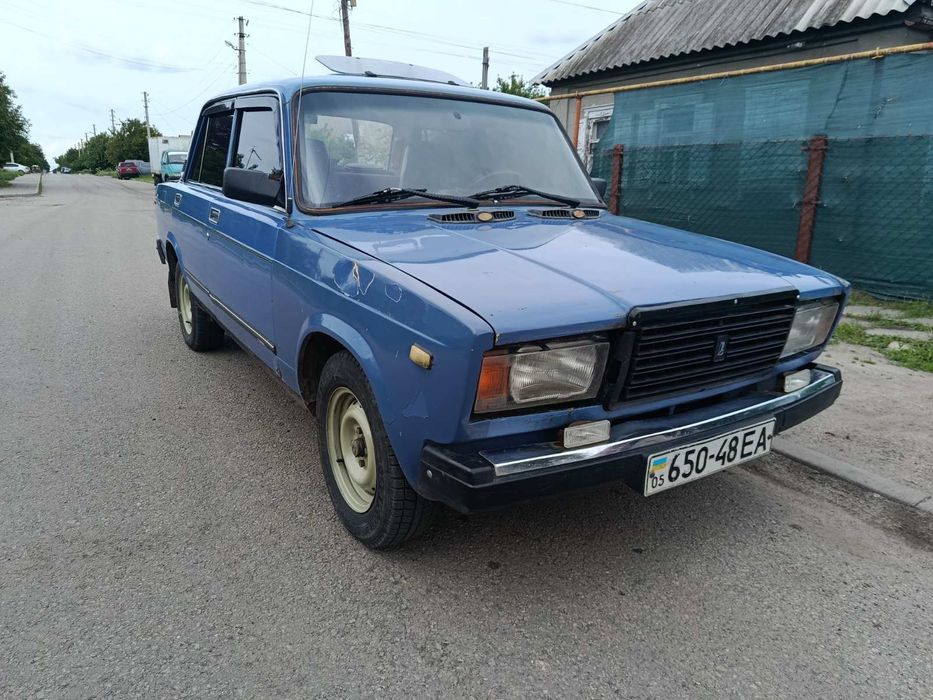 Продам хорошую ваз 2107, возможен пригон, двигатель 1, 5, КПП 5-ст, на полном уверенном ходу