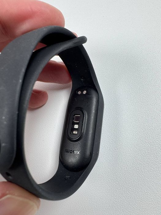 Фітнес-браслет Xiaomi Mi Smart Band 7 Black (BHR6006EU)
