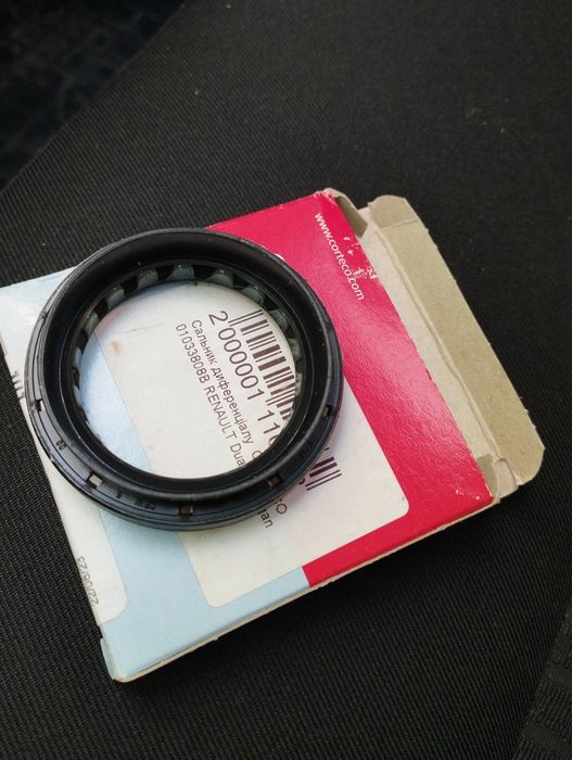 Сальник півосі Dacia/Renault. 250грн за 2шт