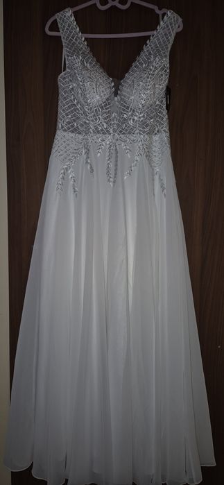 Sukienka ślubna 42-44