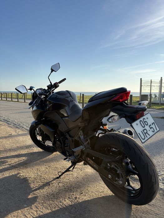 Kawasaki Z300 ABS 2018 - 22.000 km - Muito Estimada com Extras - Carta A2