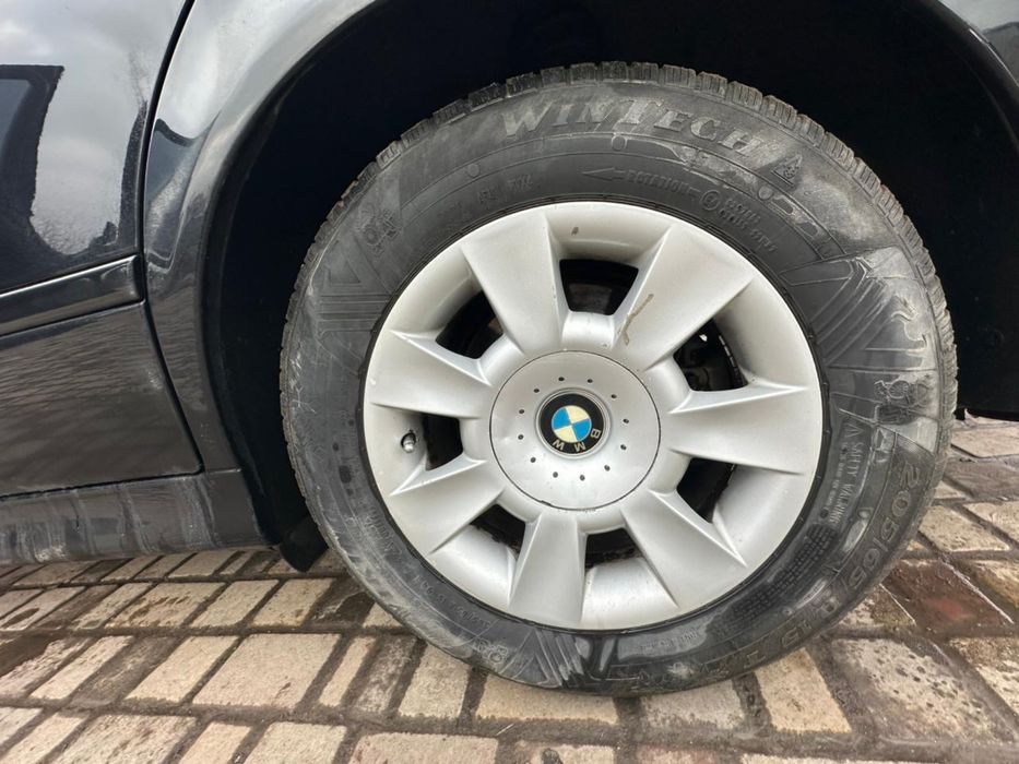 Продам бмв е39 2.2 бензин автомат