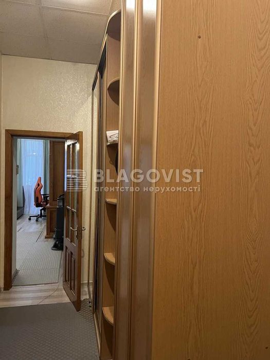 2 кім Поділ Юрківська Царський будинок