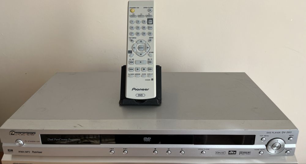 Продам DVD-програвач Pioneer DV-393  Продам якісний DVD-програвач Pioneer DV-393