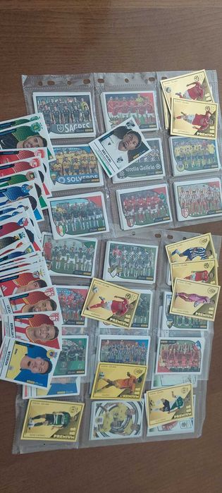 Varios cromos e colecções