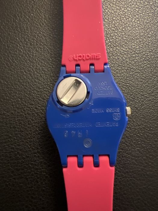 Relogio da Swatch colorido