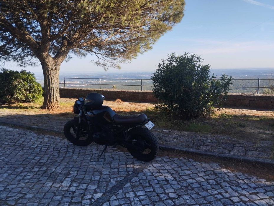 Suzuki GS500 café racer