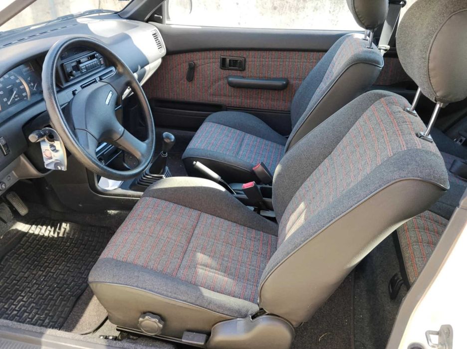 Toyota Corolla E90 - 1.3cc XL - 106 mil km