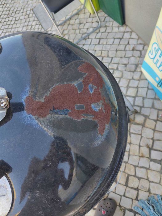 Barbecue a carvão Weber (tipo kettle)