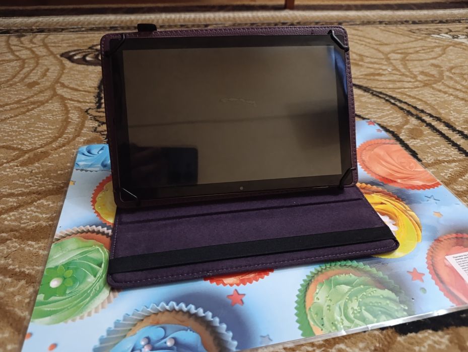 Продам Планшет б/у
