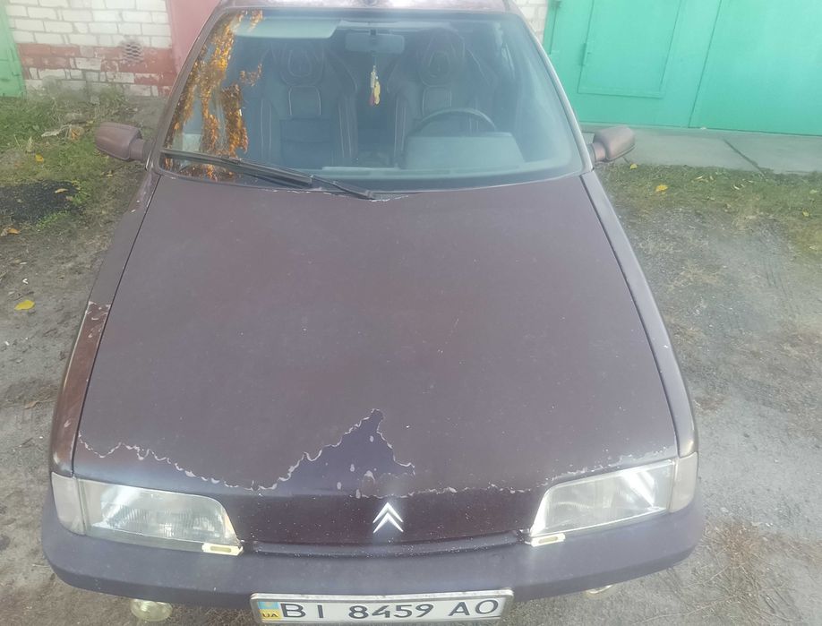 Автомобиль Ситроен
