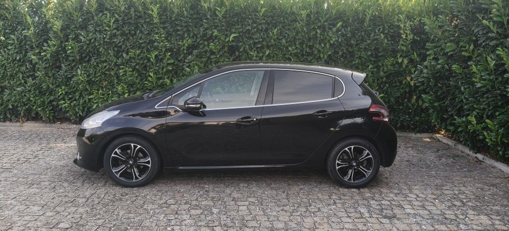 Peugeot 208 1.6 hdi