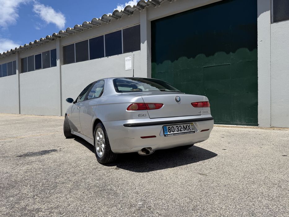 Alfa Romeo 156 1.8cc Spark Sport com teto de abrir - único dono