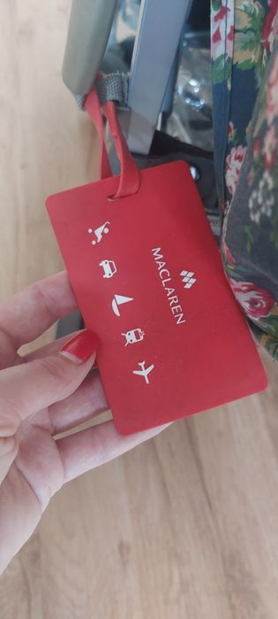 Wozek parasolka McLaren w kwiaty