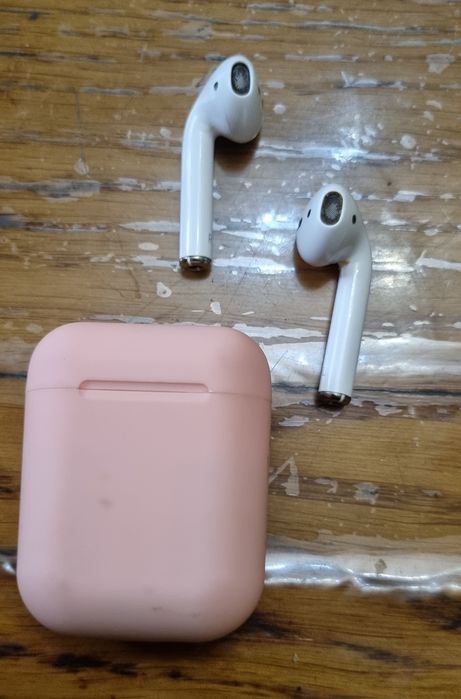 Продам наушники  Apple ipod  A 2031
