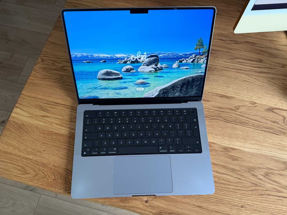 Macbook Pro M1 Pro 14" 2021 16GB RAM 512GB SSD Space Grey stan idealny