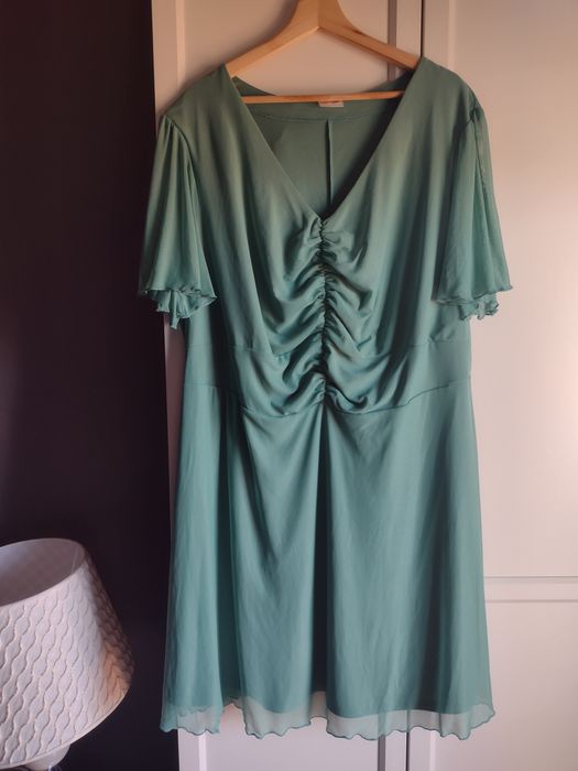 Wyprzedaż sukienka 50 52 siateczka wesele świadkowa druhna komunia zie