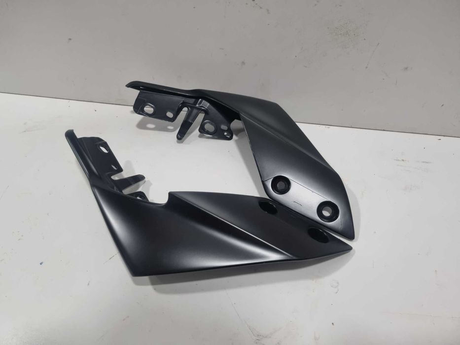 Yamaha MT-125 MT 125 Tylna owiewka osłona ogon