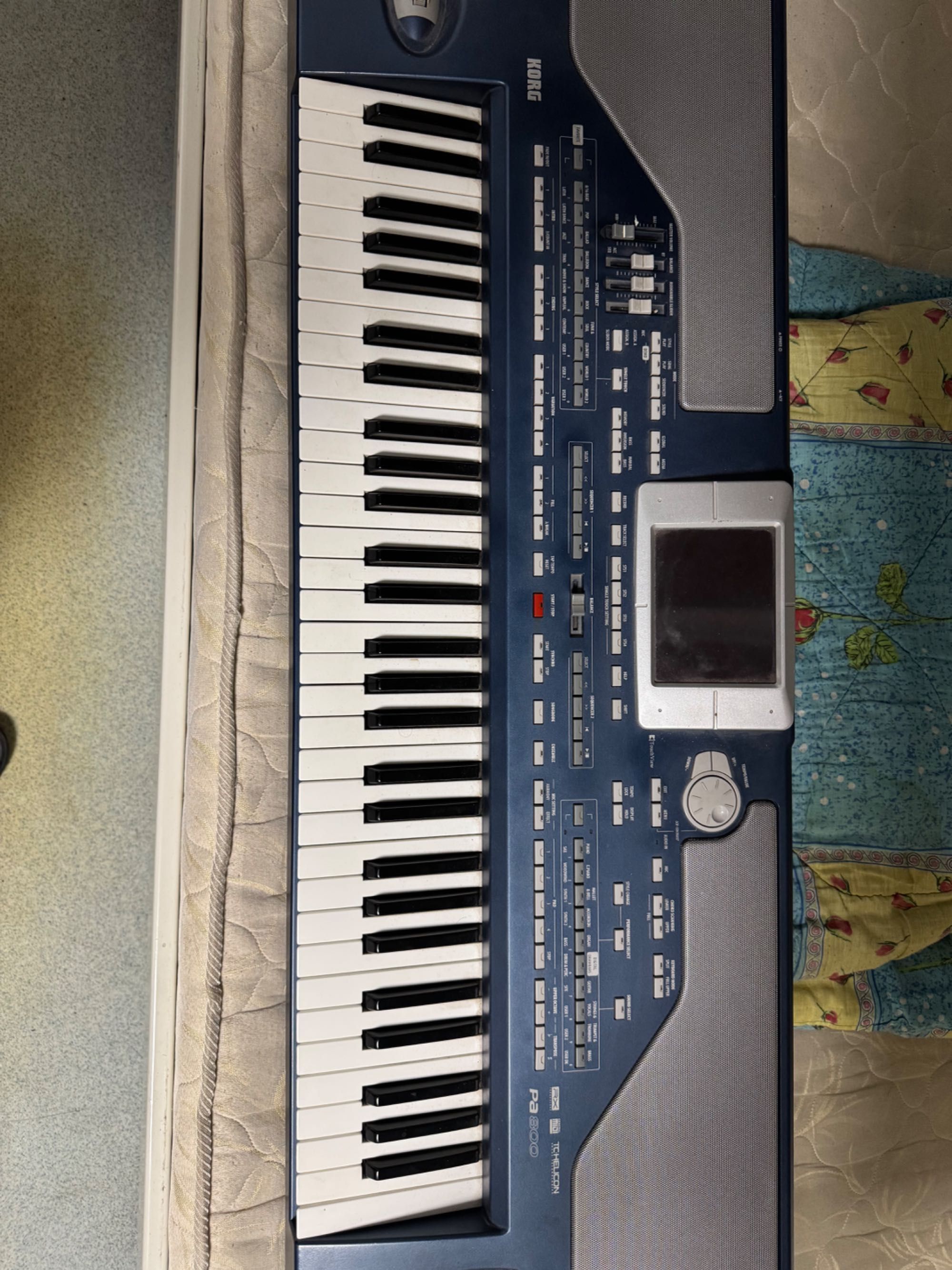 Korg pa 800 робочому стані: 25 000 грн. - Синтезатори Сквира на Olx