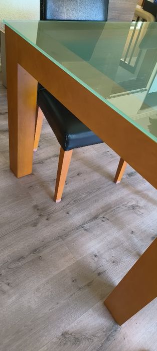 Mesa vidro e cadeiras para sala jantar