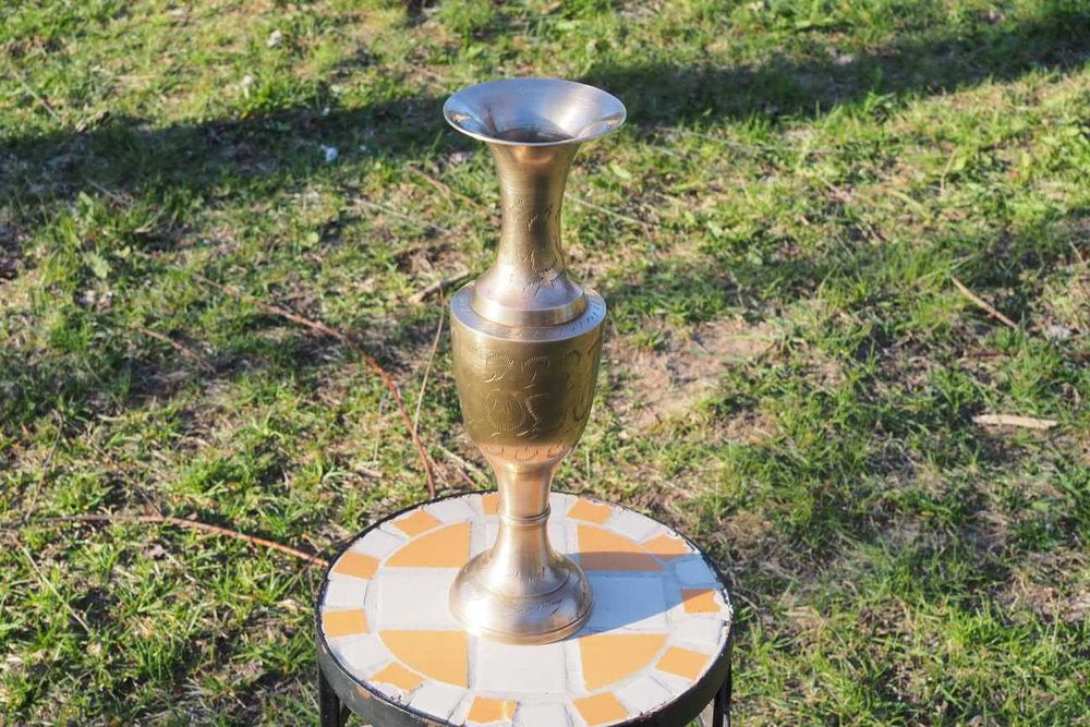 Wazon mosiężny wysoki 25 cm