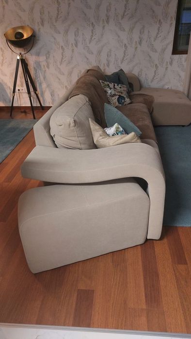 Sofá chaise longue beje