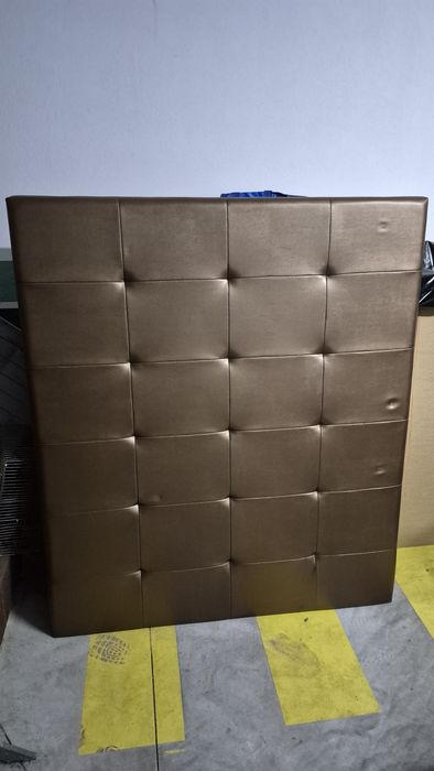 Vendo cabeceira em napa