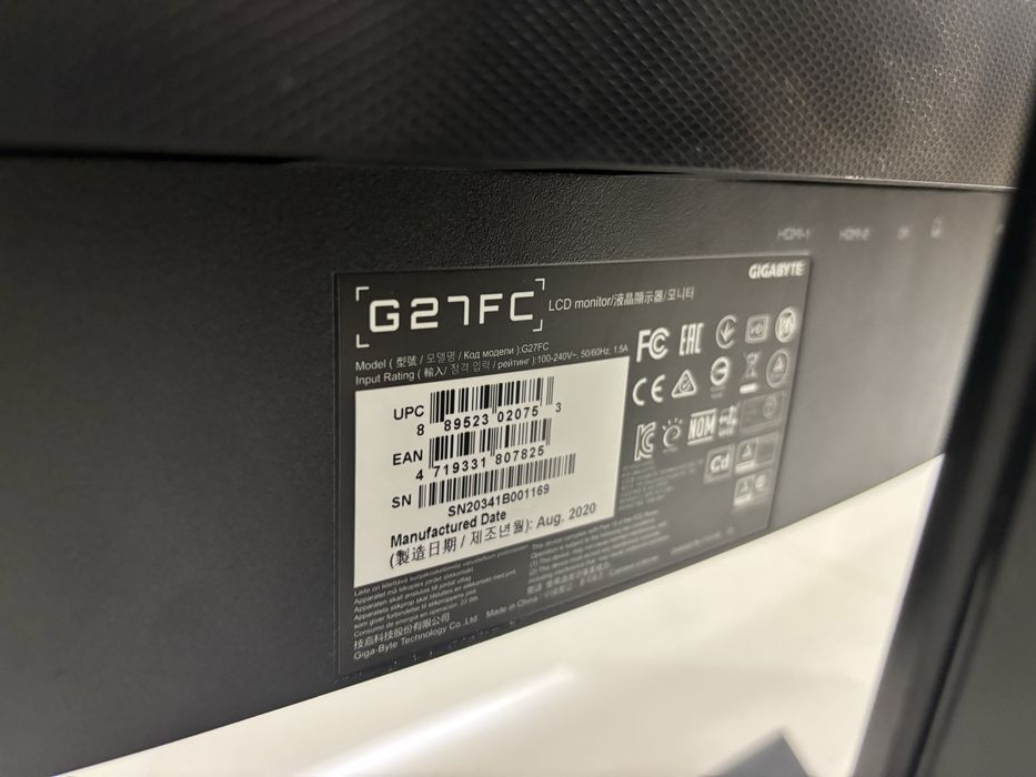Monitor Gigabyte G27FC