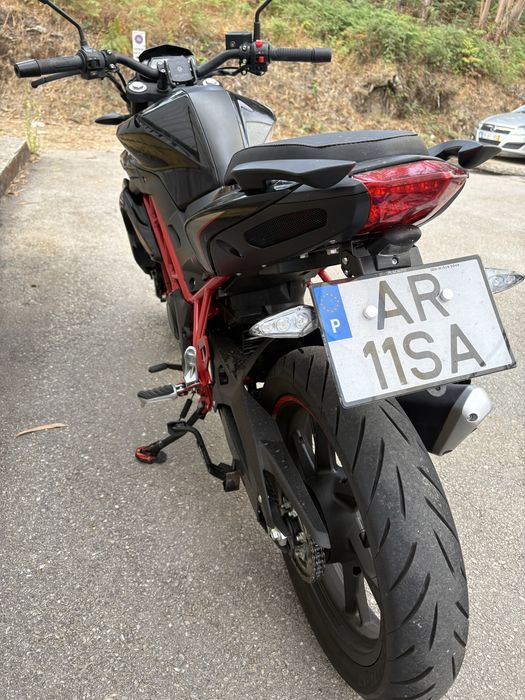 Benelli BN 125 – Apenas 4.660 km | Como Nova!