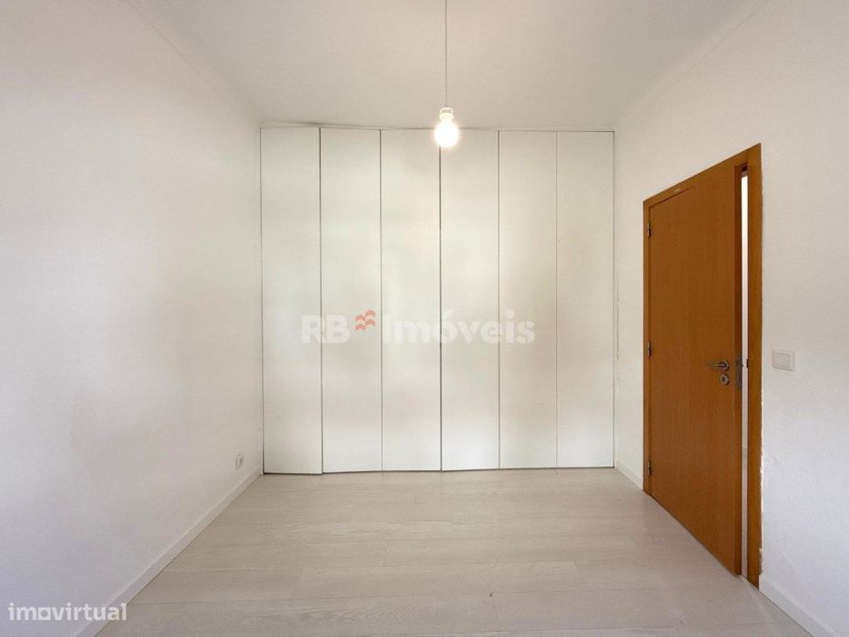 Moradia T3 Renovada com Quintal e Anexo Atalaia, Vila Nova da Barqu...