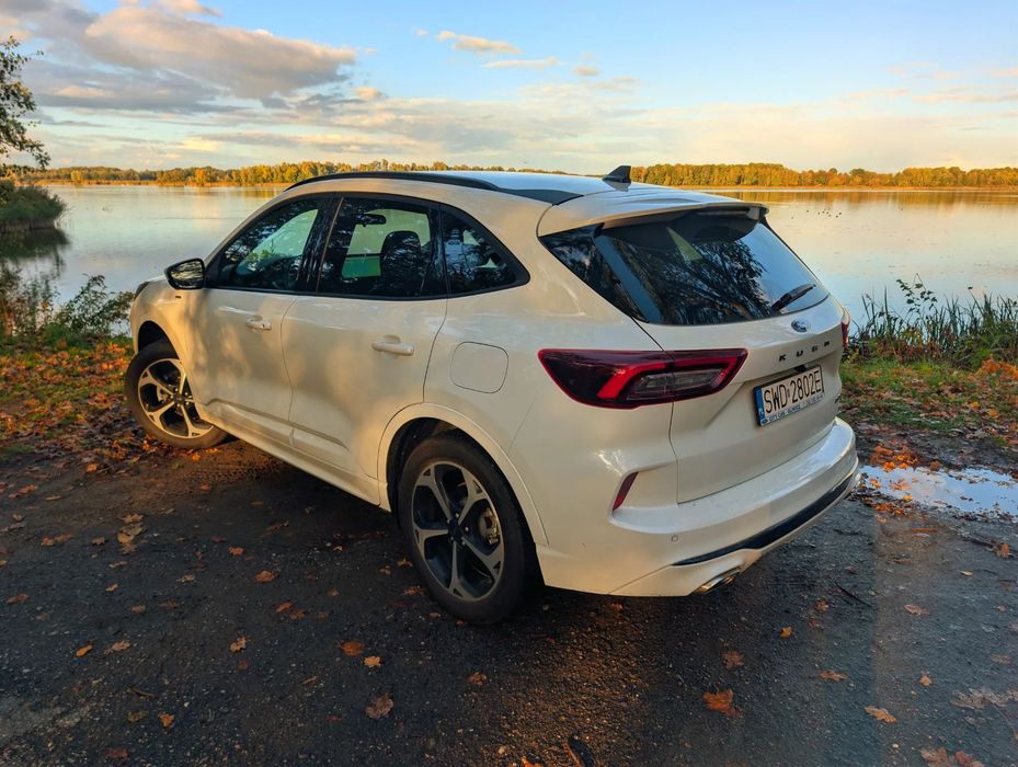 Ford Kuga Ford Kuga Escape 2.0 AWD ST-Line Select Bang & Olufsen 250KM 2025