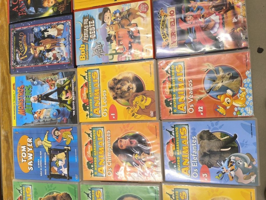 Lote de 32 filmes de animação 10€