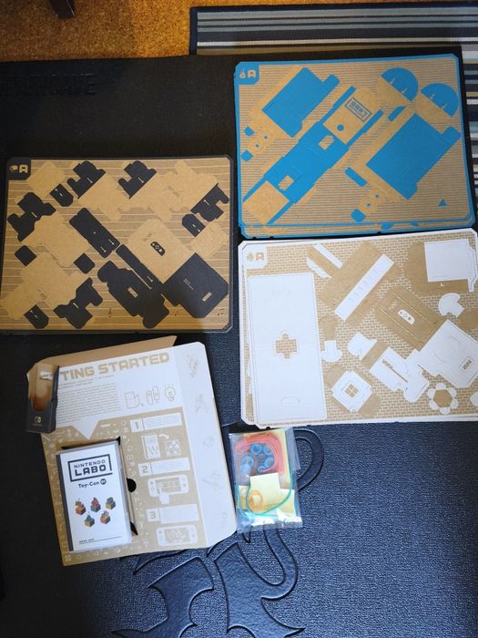 Jogo Nintendo Labo parcialmente usado