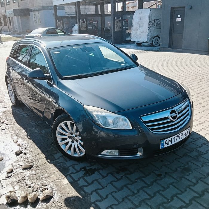 Opel insignia sport tourer