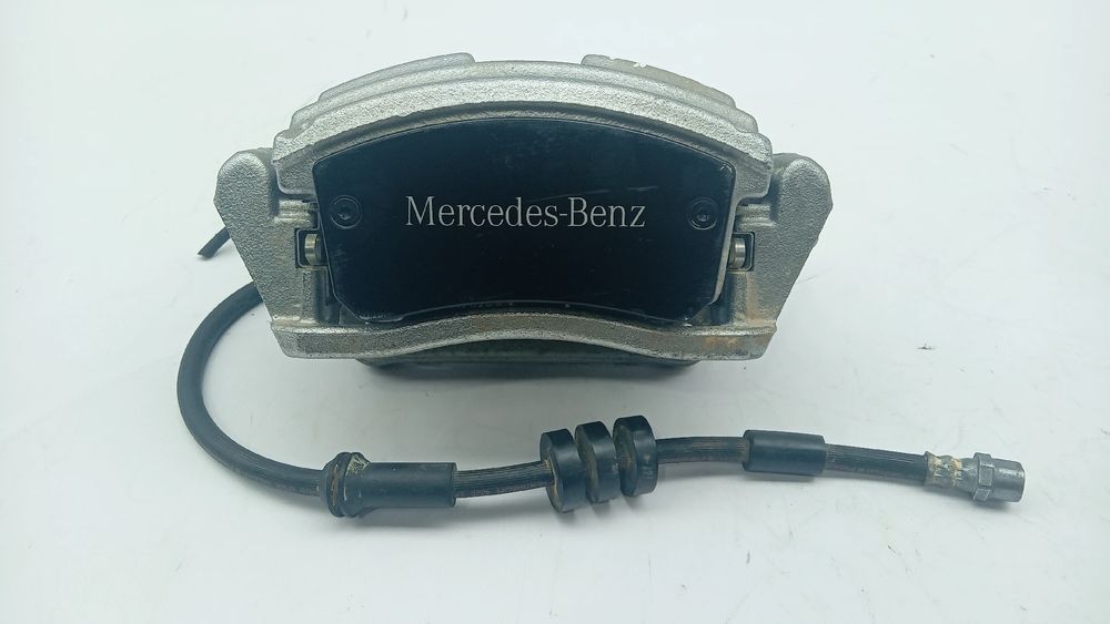 Pinça travão / maxila de travão frente direita MERCEDES-BENZ GLA (H247