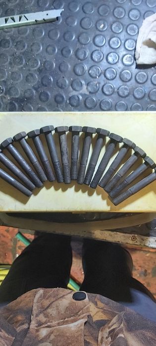 Продам Болты М10 класс прочности 10.0