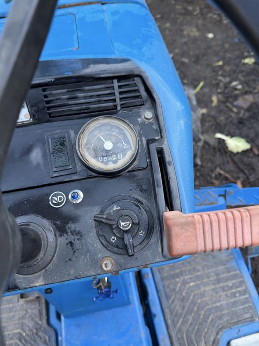 Trator Ford 1220 (com Matricula)