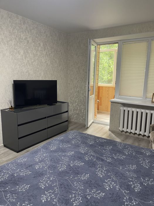 Квартира з євроремонтом в центрі міста Глухів