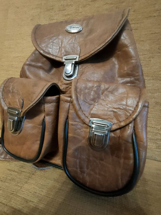 Stylowy mały plecaczek