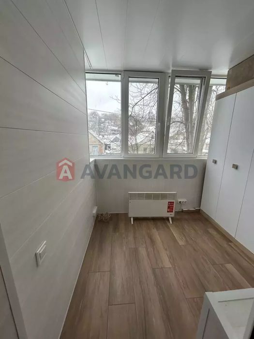 Здам 3х кімн НАБЕРЕЖНА ПЕРЕМОГИ, поверх 2/9, ЦІНА 18900 грн