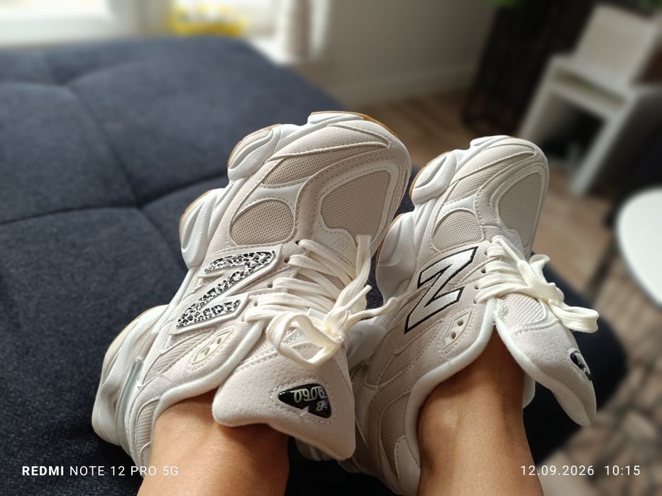 New Balance 9060