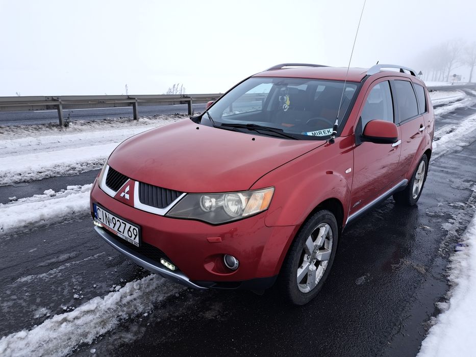 Outlander 2 2008r