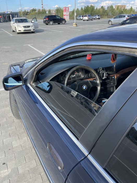 BMW 520i e39.