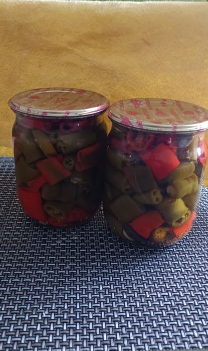 Гострий маринований перець чилі каліфорнійський, китайський