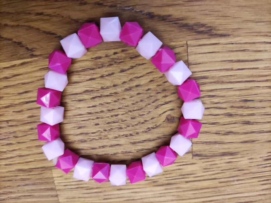 Plastikowe bransoletki