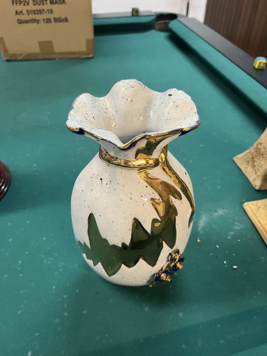Ceramic Jug423648185601894402